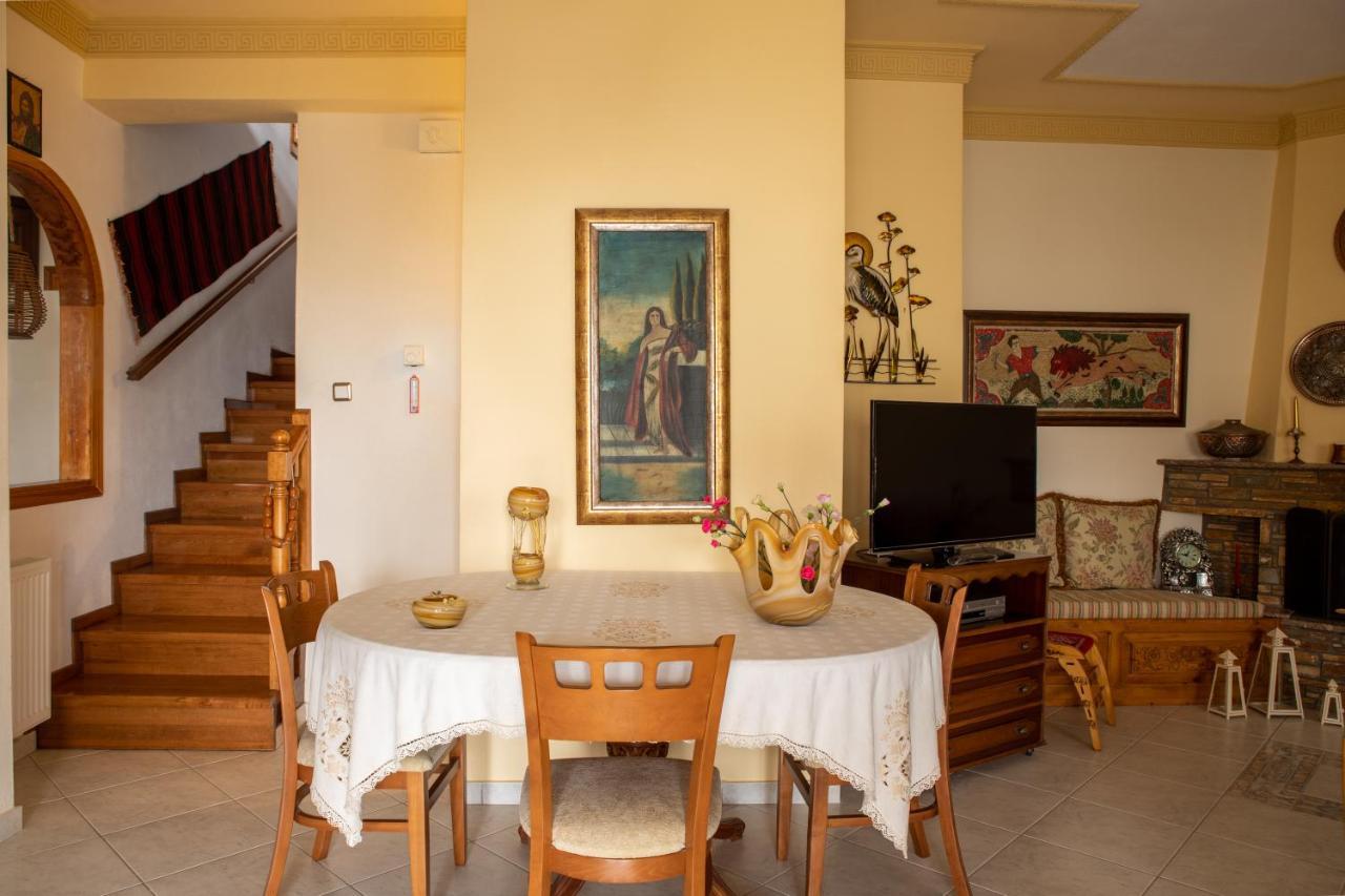 Violetta'S House Παραδοσιακή Βίλα Στην Πορταριά מראה חיצוני תמונה