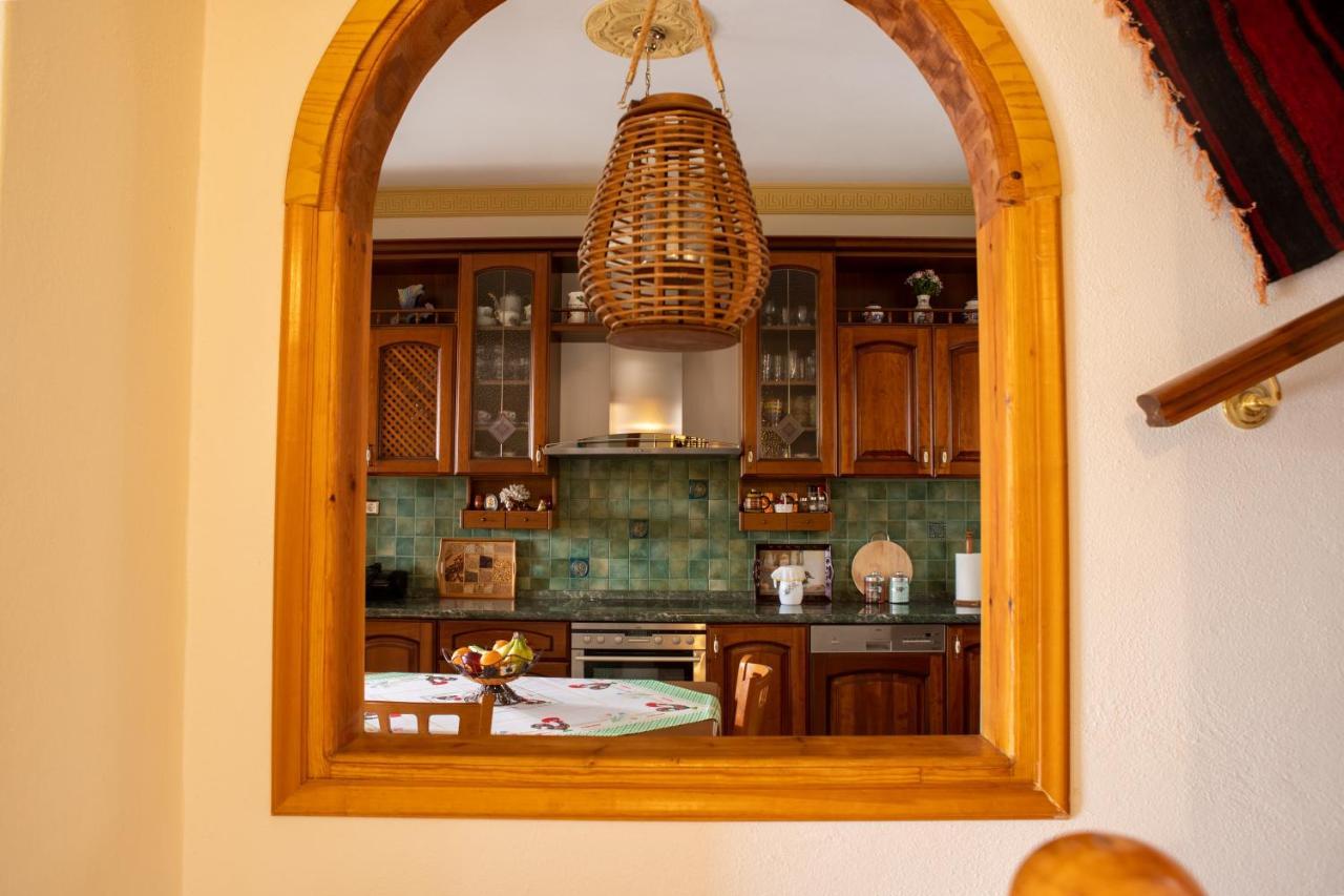Violetta'S House Παραδοσιακή Βίλα Στην Πορταριά מראה חיצוני תמונה